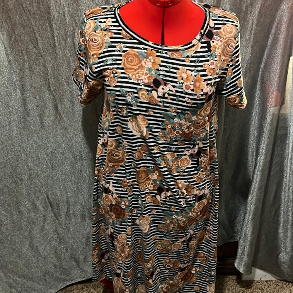 Lularoe dress